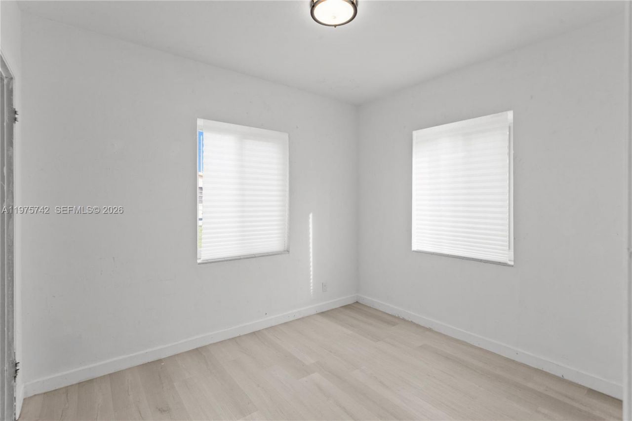 400 NW 47th St , Miami, FL 33127 Photo