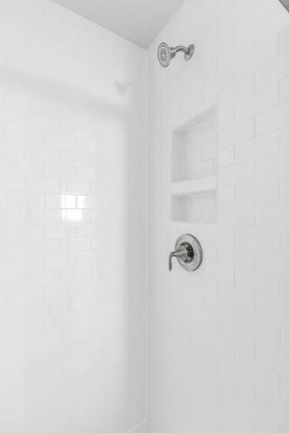 108 Brant Drive Photo 10