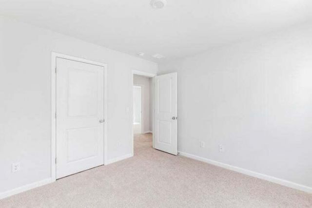 108 Brant Drive Photo 12