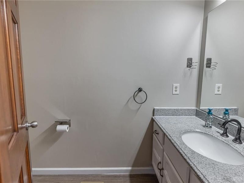 9095 S Normandy Lane, Dayton, OH 45458 Photo 21