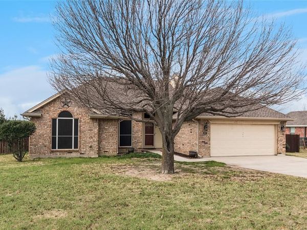 339 Meadow Drive , Ponder, TX 76259