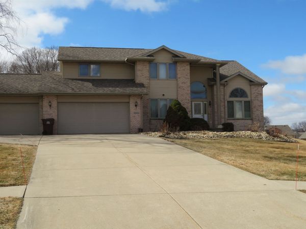 3204 Farmdale Lane, FREEPORT, IL 61032