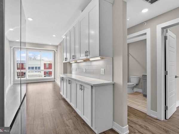 2209 N BROAD STREET, Unit 300, PHILADELPHIA, PA 19132