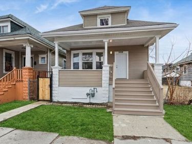 1509 W 72nd Place, Chicago, IL 60636