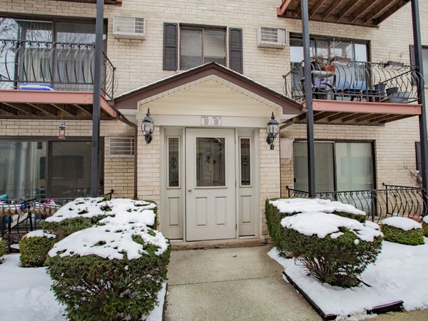 5151 N EAST RIVER Road, Unit 125A, Chicago, IL 60656