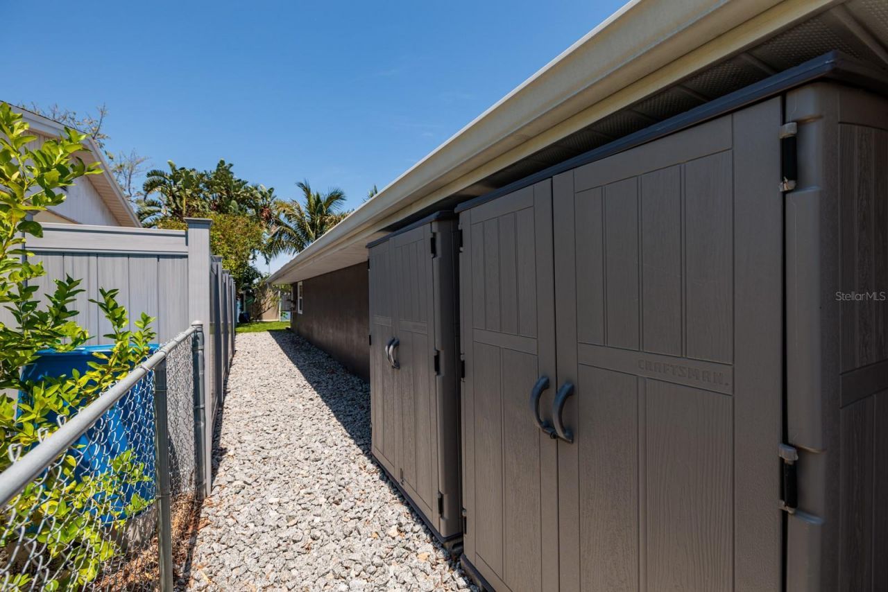 263 87th Avenue N, Saint Petersburg, FL 33702 Photo