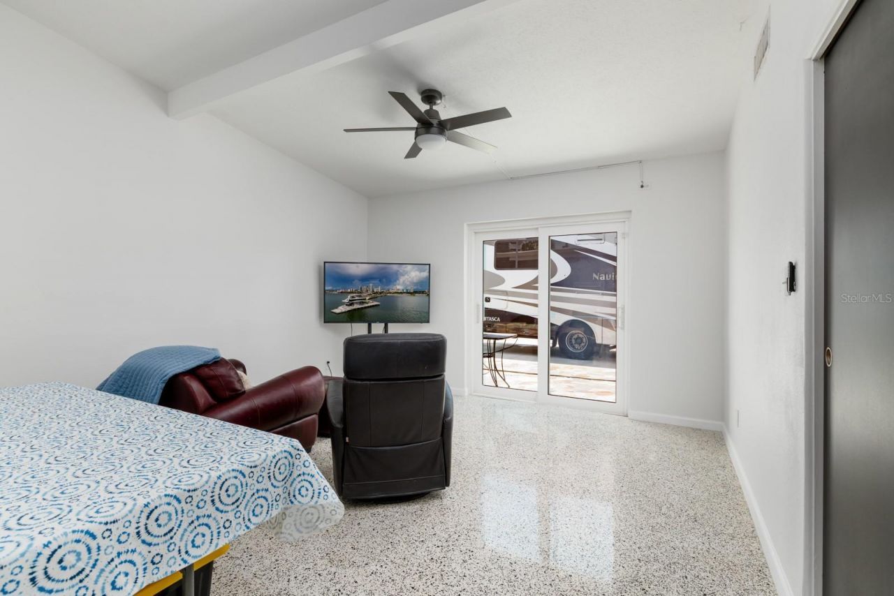 263 87th Avenue N, Saint Petersburg, FL 33702 Photo