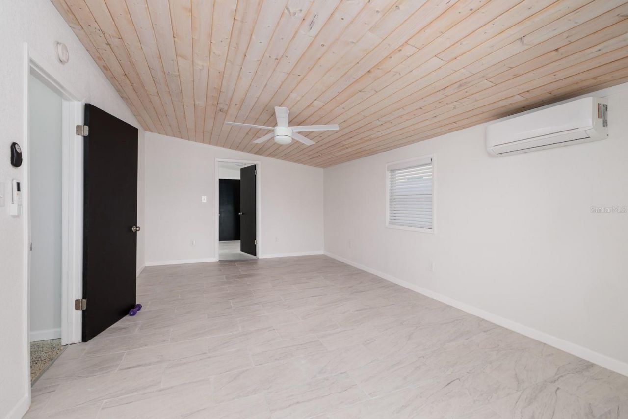 263 87th Avenue N, Saint Petersburg, FL 33702 Photo