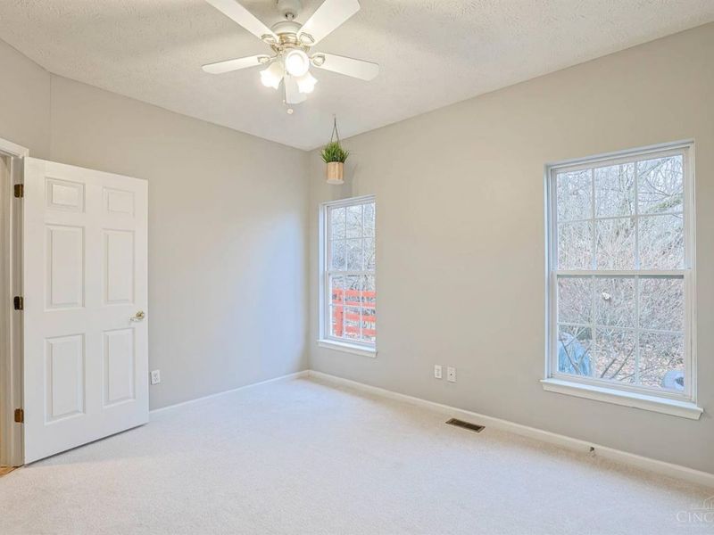 6793 Jennifer Lynn Drive, Cincinnati, OH 45248 Photo 25