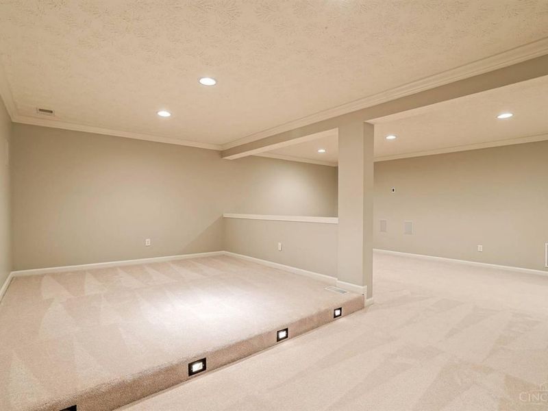 6793 Jennifer Lynn Drive, Cincinnati, OH 45248 Photo 34