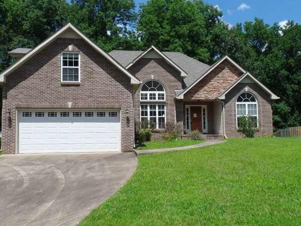 4381 Taylor Hall Ln , Adams, TN 37010