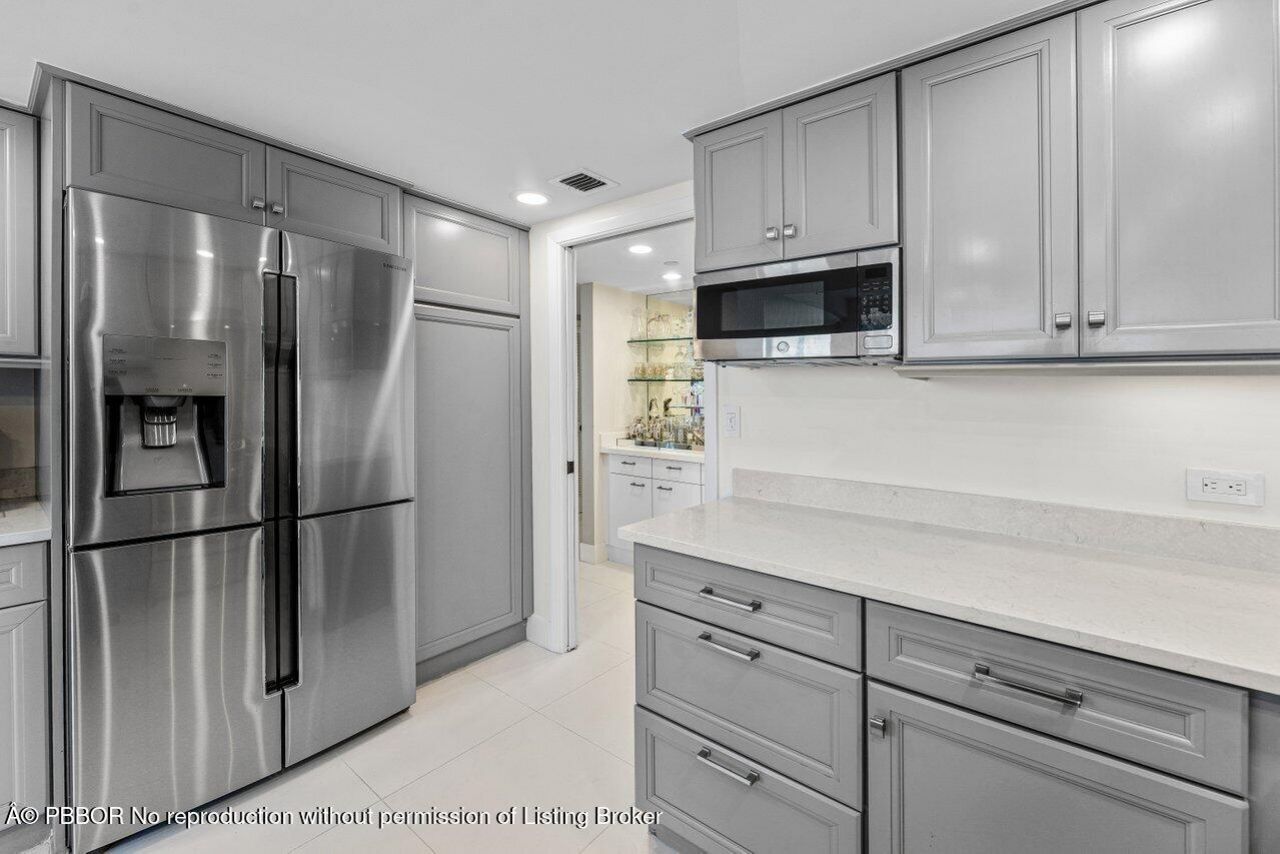 529 S Flagler Drive, Unit 8G, West Palm Beach, FL 33401 Photo