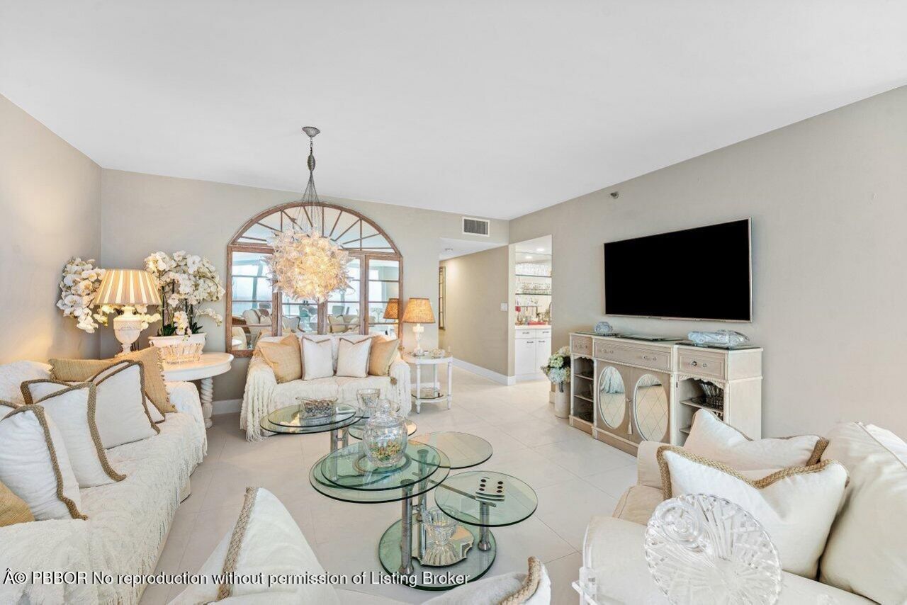 529 S Flagler Drive, Unit 8G, West Palm Beach, FL 33401 Photo