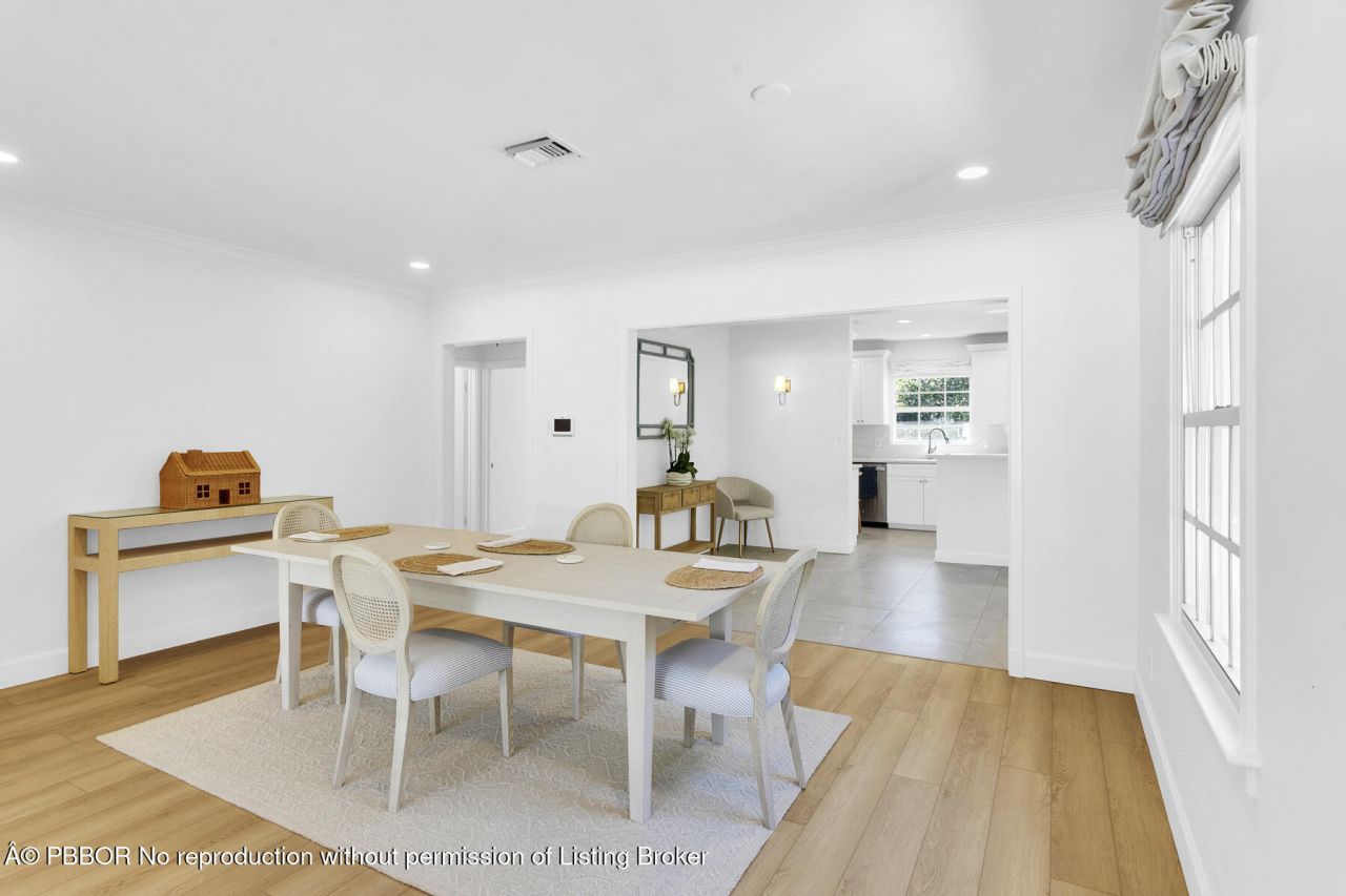 211 Miraflores Drive, Palm Beach, FL 33480 Photo