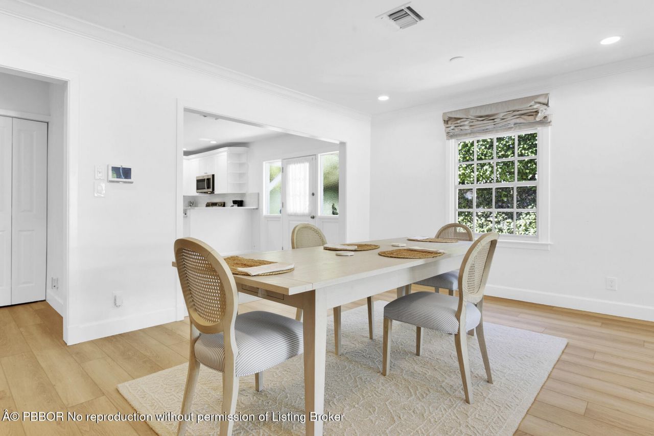 211 Miraflores Drive, Palm Beach, FL 33480 Photo