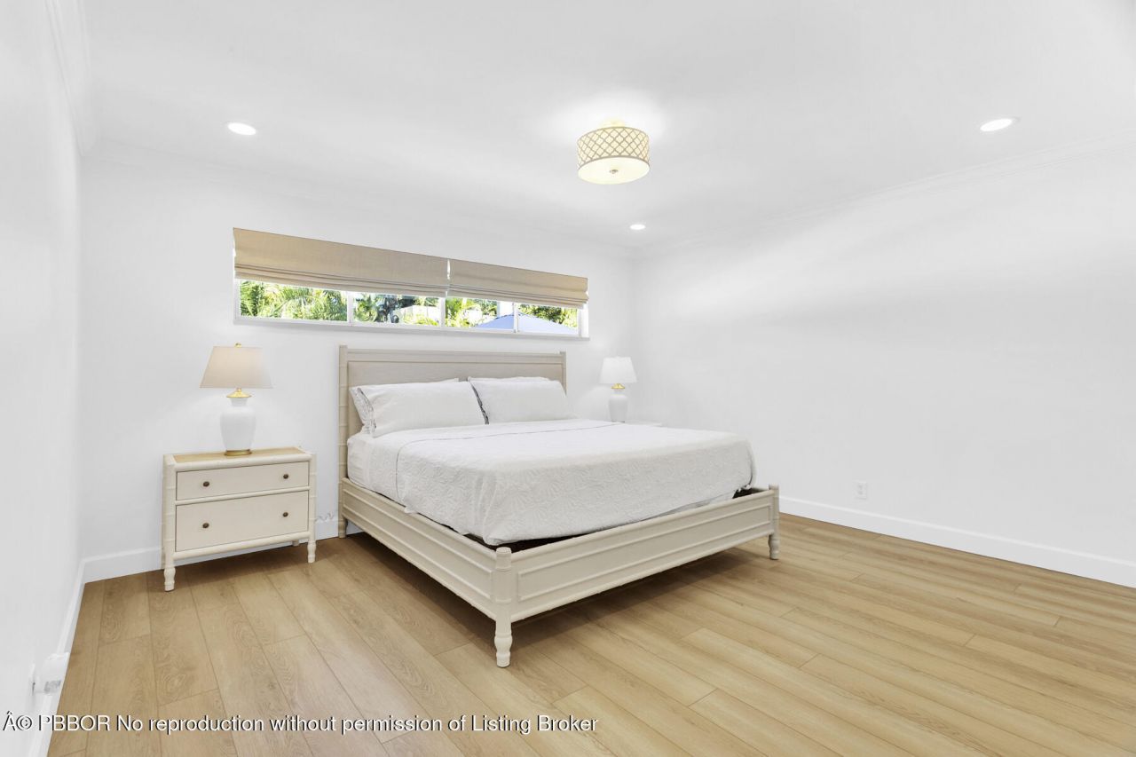 211 Miraflores Drive, Palm Beach, FL 33480 Photo