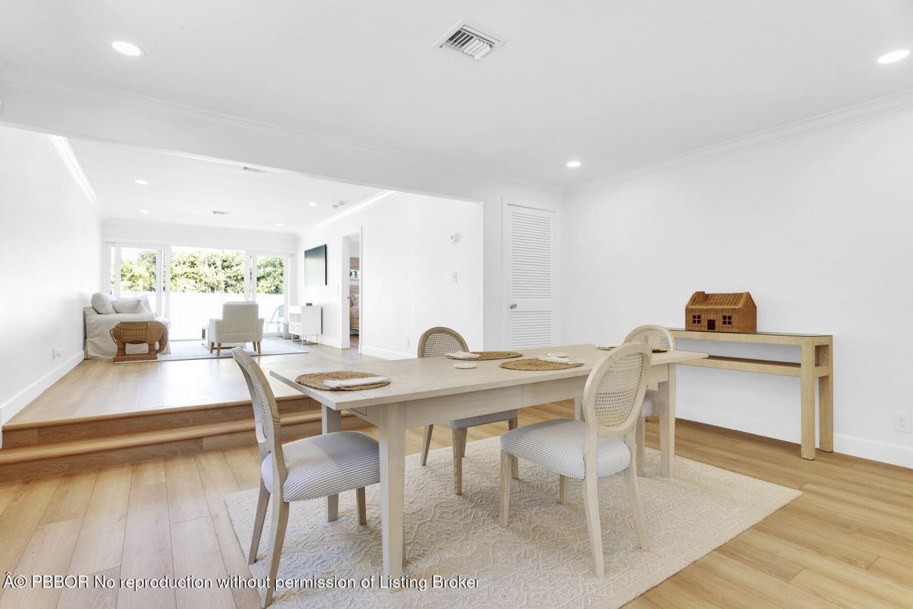 211 Miraflores Drive, Palm Beach, FL 33480 Photo