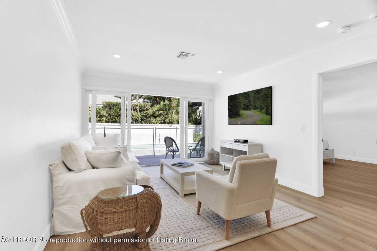 211 Miraflores Drive, Palm Beach, FL 33480 Photo