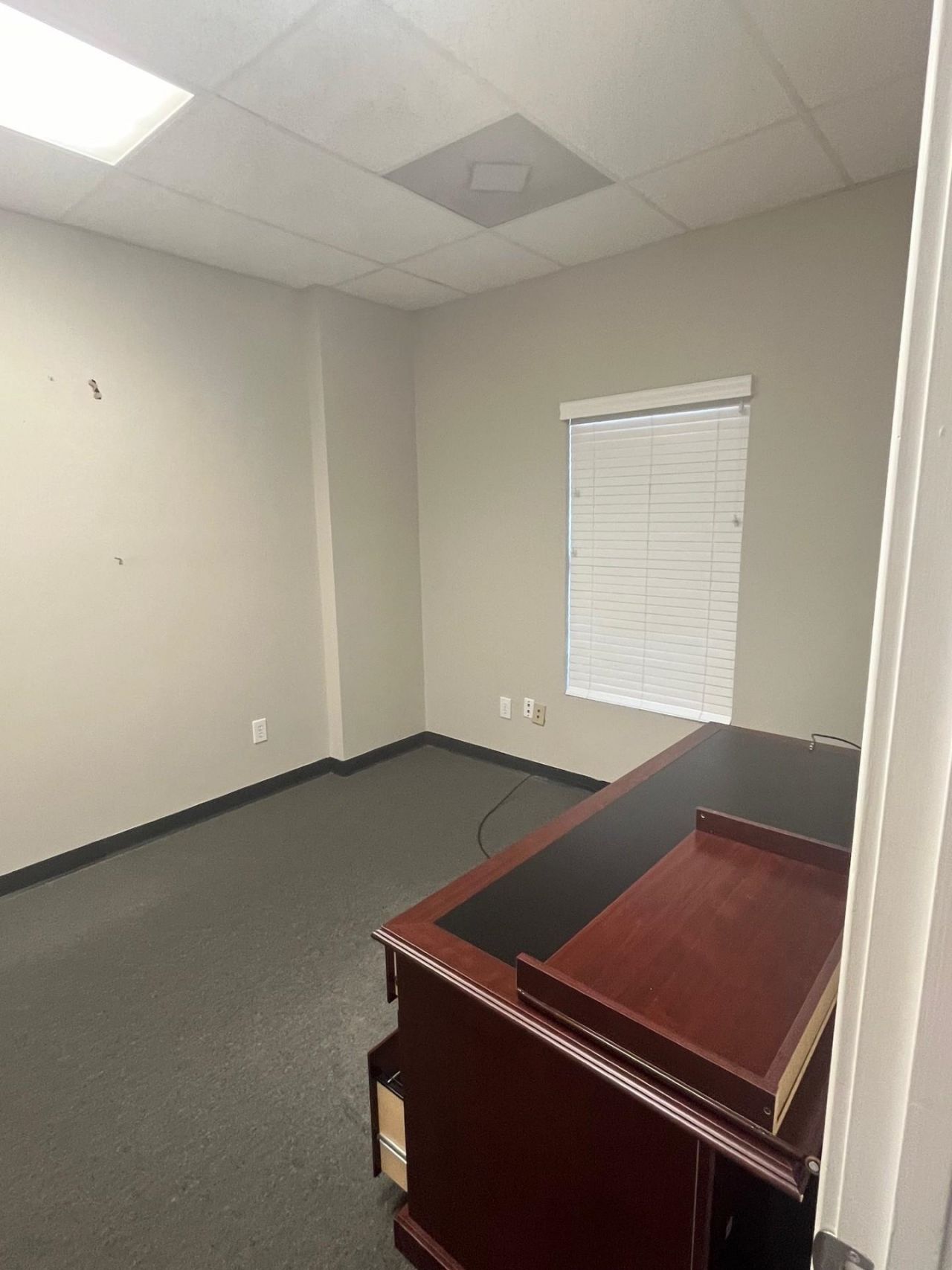 263 Commerce Dr. Photo 4