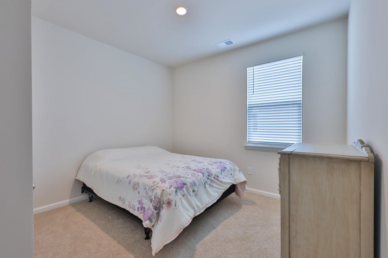 206 Carver Willow Dr. Photo 16