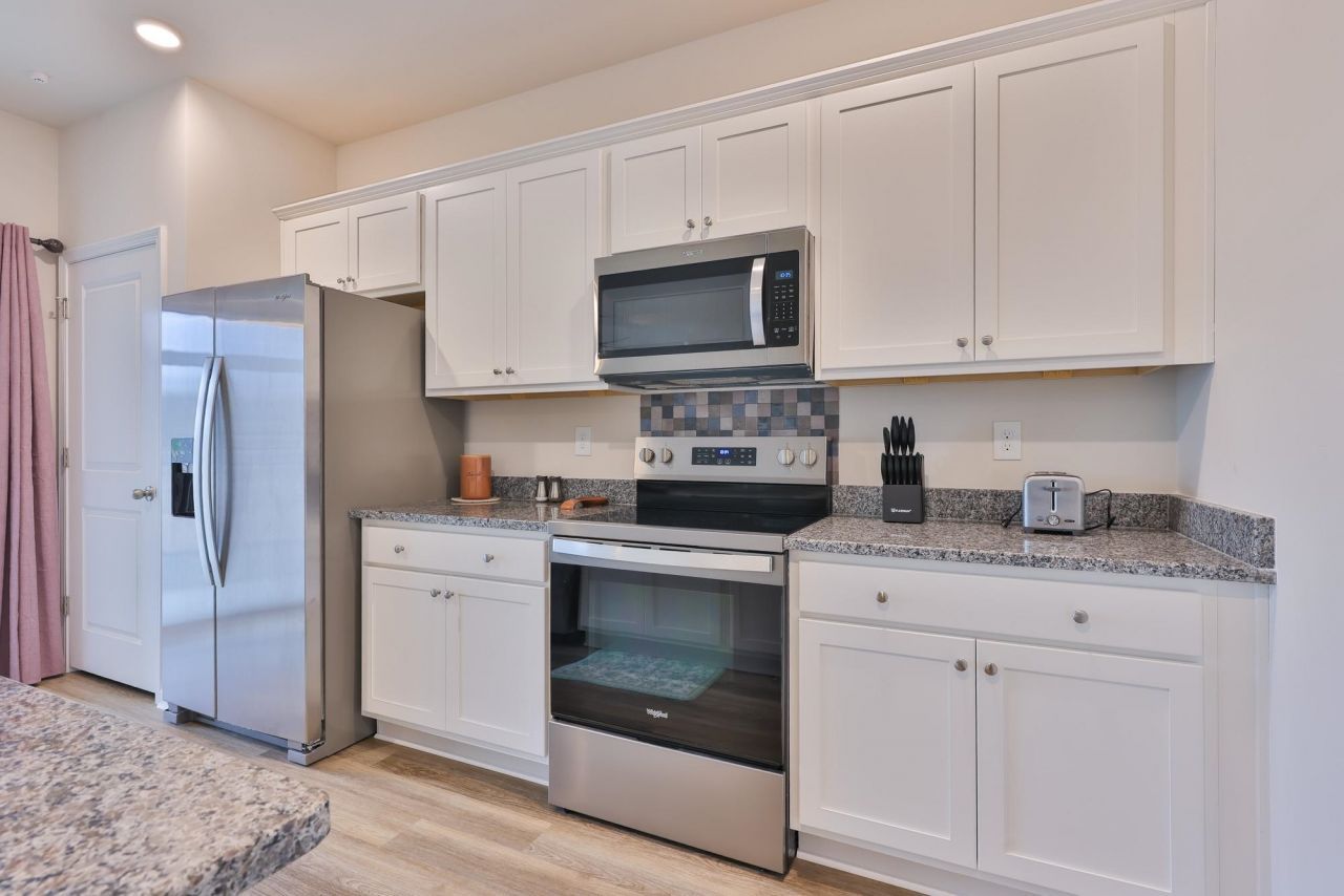 206 Carver Willow Dr. Photo 8