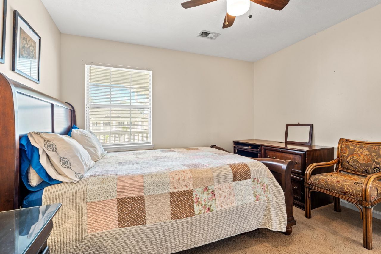 560 White River Dr. Photo 20