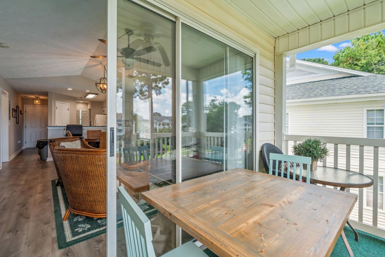 560 White River Dr. Photo 8