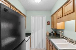 615 Carter Ln.  photo 4