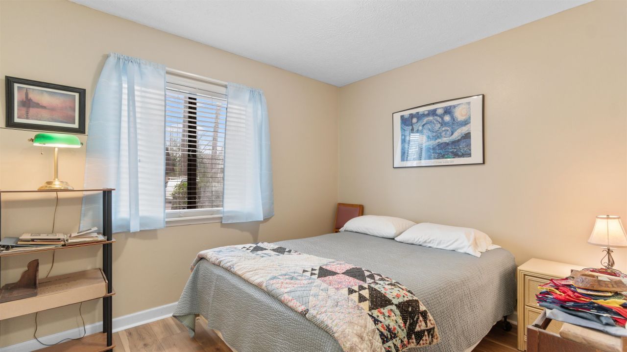 615 Carter Ln.  Photo 8