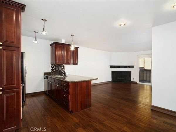 355 S Madison Avenue, Unit 310, Pasadena, CA 91101