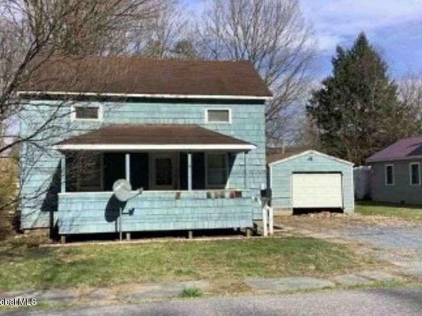 55 Academy Street, Cambridge, NY 12816