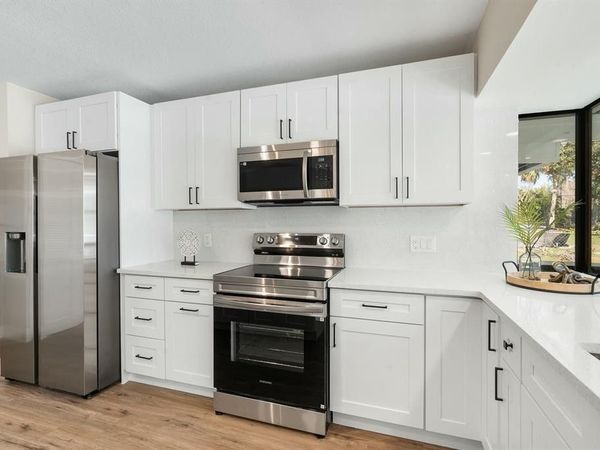 210 SE Crosspoint Drive, Port St Lucie, FL 34983