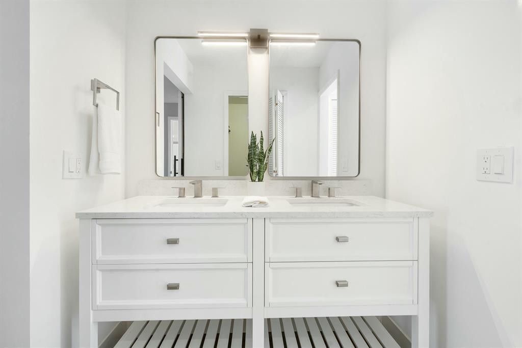 210 SE Crosspoint Drive, Port Saint Lucie, FL 34983 Photo