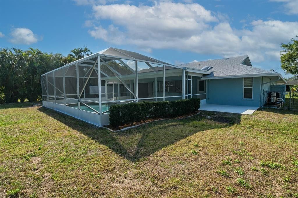 210 SE Crosspoint Drive, Port Saint Lucie, FL 34983 Photo