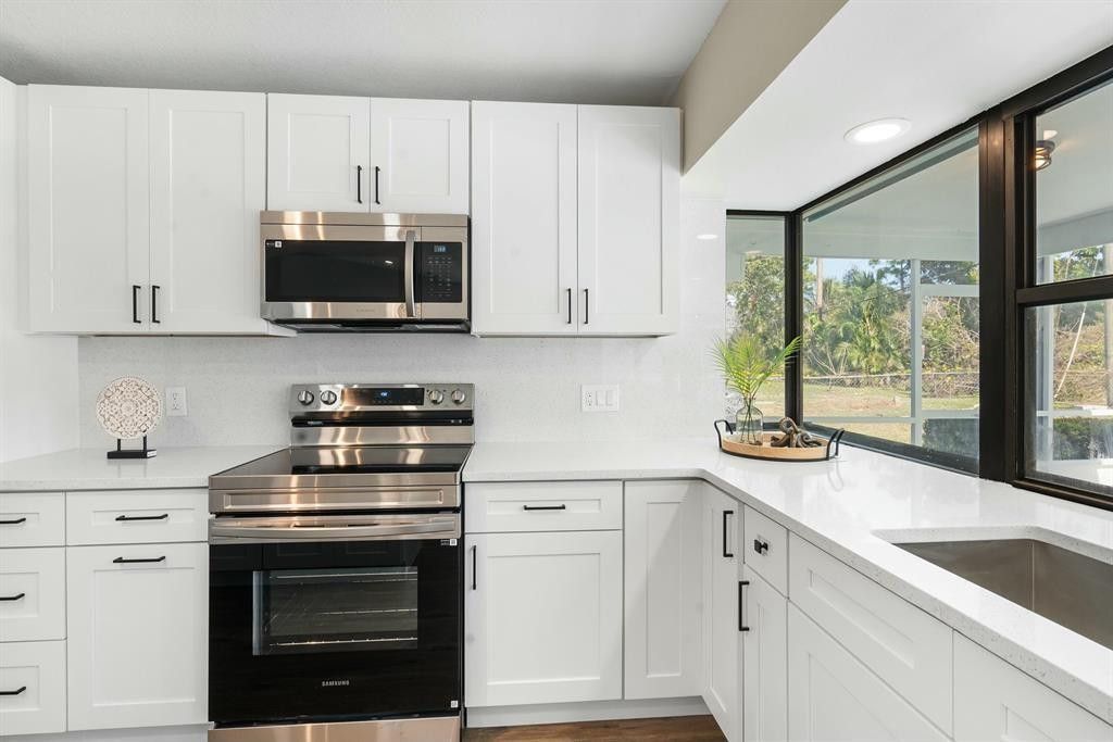 210 SE Crosspoint Drive, Port Saint Lucie, FL 34983 Photo