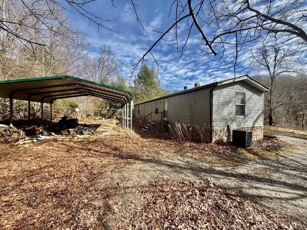 682 Long Branch Road, Nantahala, NC 28781 Main Photo