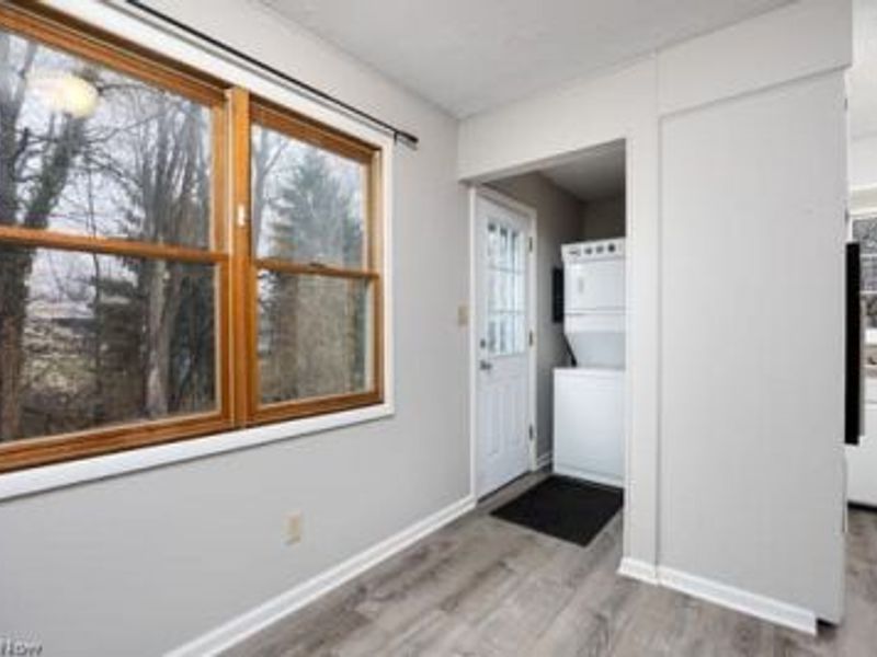 187 Park Court , Wadsworth, OH 44281 Photo 5