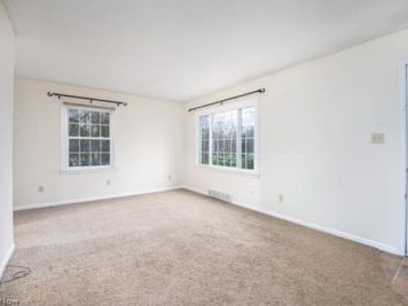 187 Park Court , Wadsworth, OH 44281 Photo 9