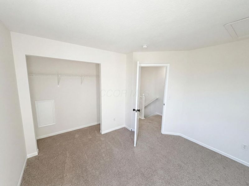 675 Scioto Meadows Boulevard , Grove City, OH 43123 Photo 10