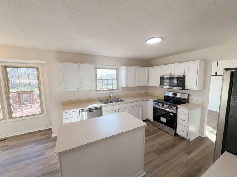 675 Scioto Meadows Boulevard , Grove City, OH 43123 Photo 23