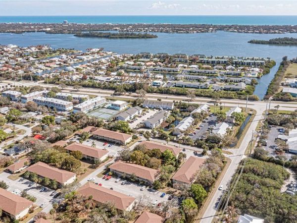 400 18th Street, Unit L7, Vero Beach, FL 32960