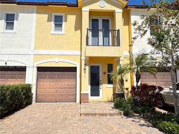 8807 NW 76th Drive , Tamarac, FL 33321