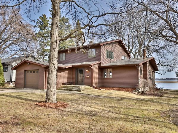N6480 Shorewood Hills Road, Lake Mills, WI 53551