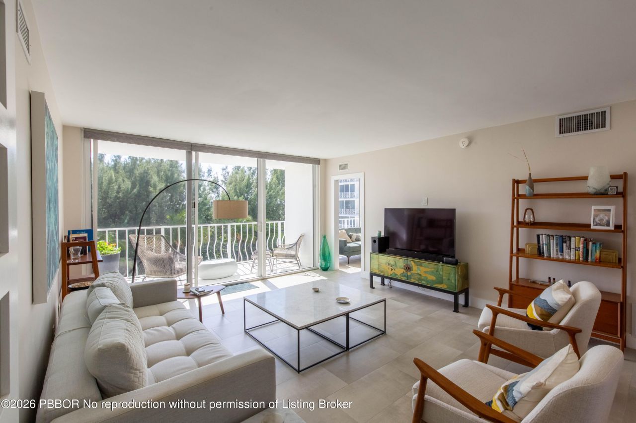 2774 S Ocean Boulevard, Unit 508, Palm Beach, FL 33480 Photo