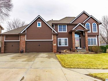 9917 Brentwood Drive , La Vista, NE 68128