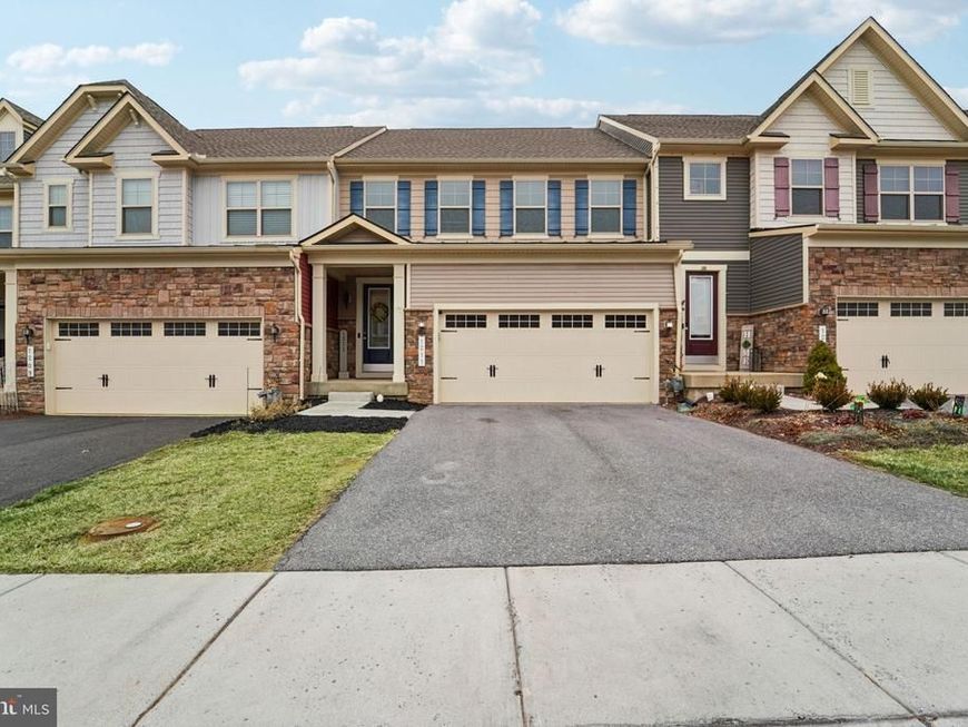 1211 Pennington Drive, Brunswick, MD 21716 Main Photo