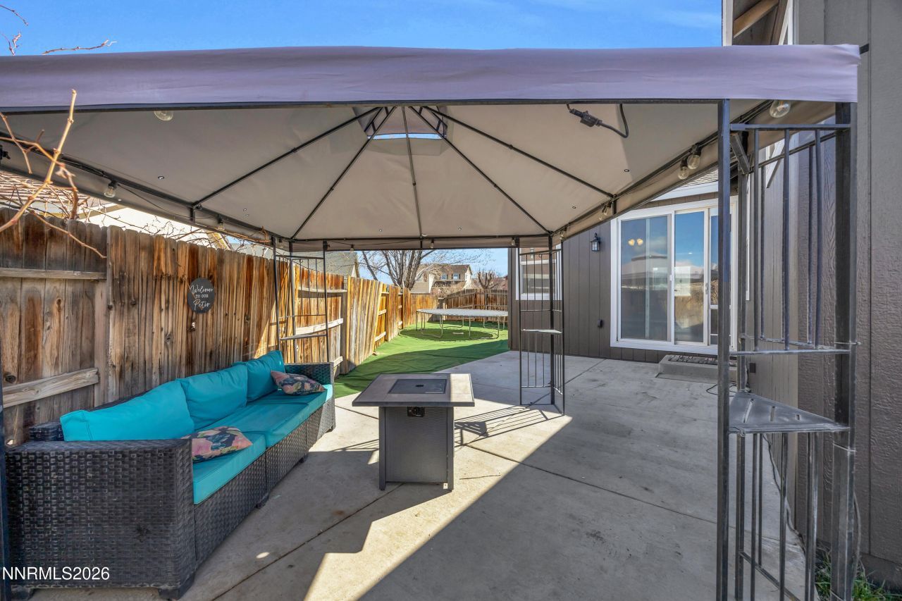 1982 Rawles Drive, Fernley, NV 89408 Photo