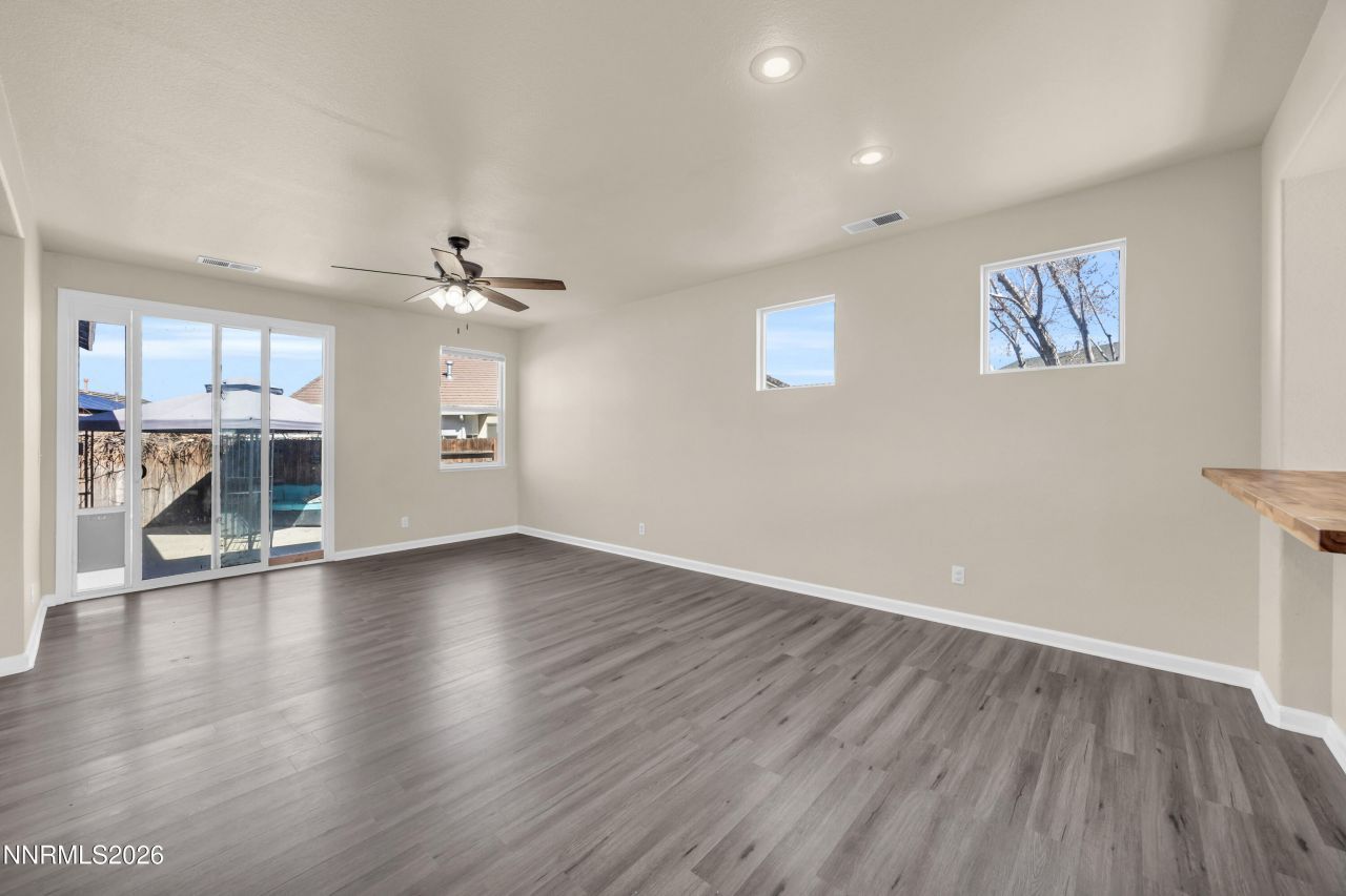 1982 Rawles Drive, Fernley, NV 89408 Photo