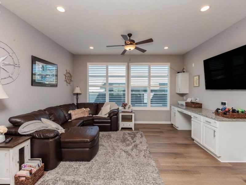 415 W Water Street, Sandusky, OH 44870 Photo 5