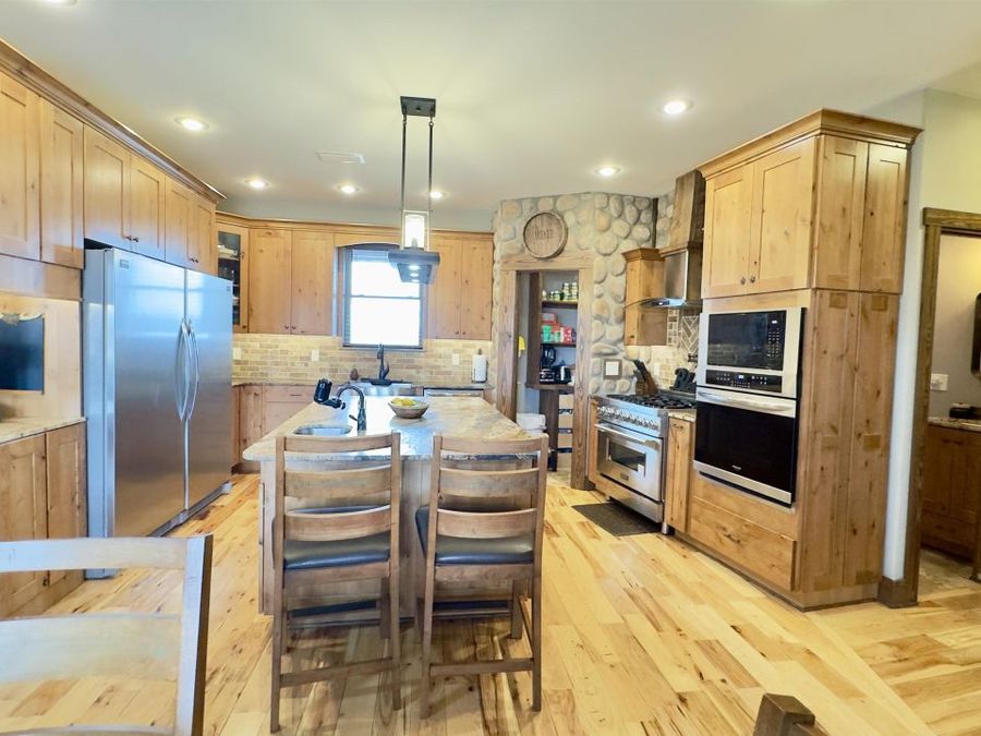 Property Image 8